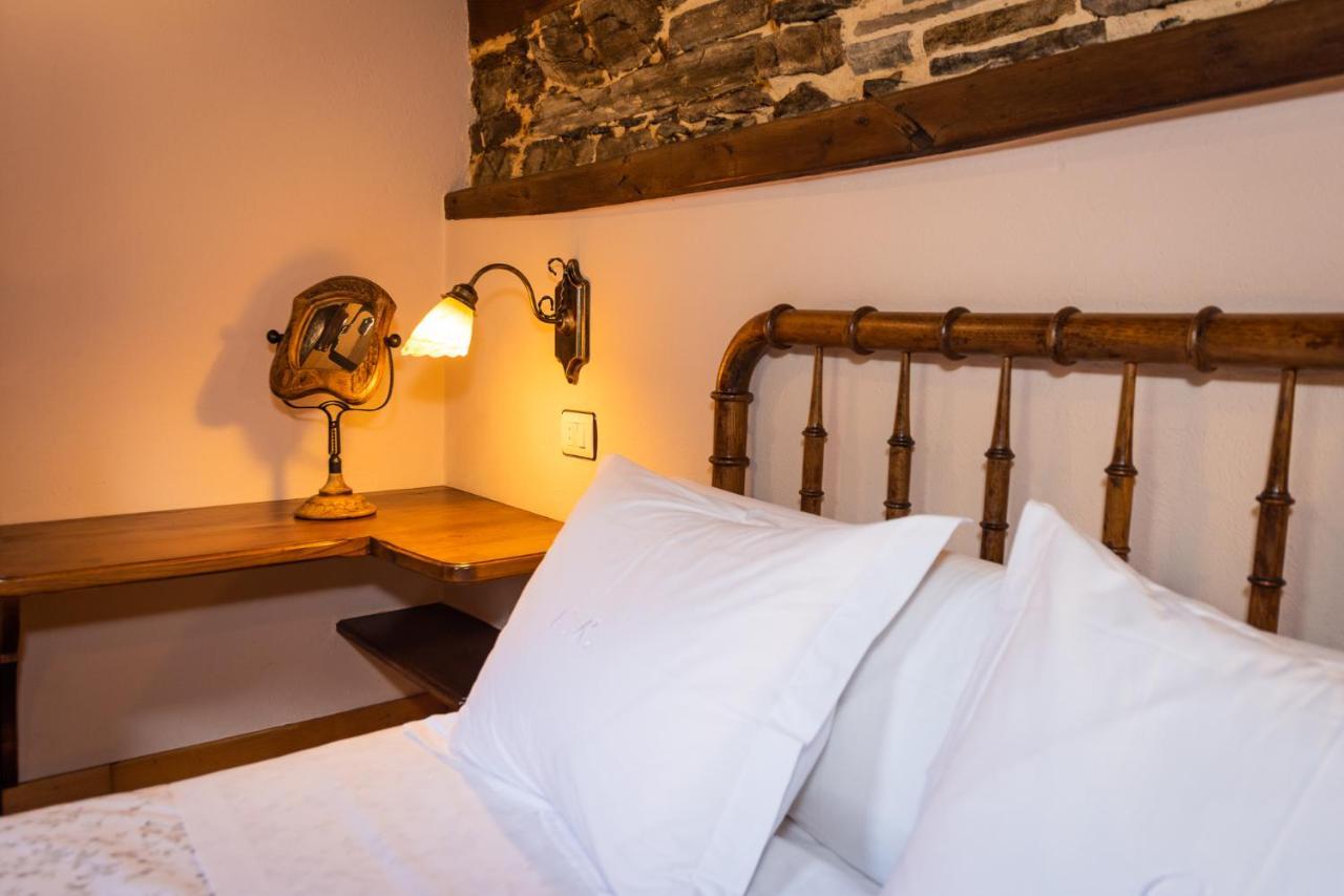 Apartamentos Rurales Casa Riveras Santa Eulalia de Oscos Luaran gambar
